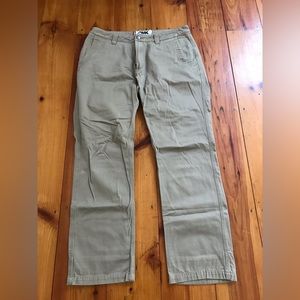 Mountain Khakis men’s chinos
